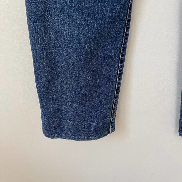 Levi's 550 Classic Relaxed Fit Bootcut Jeans 12L - Picture 7 of 9